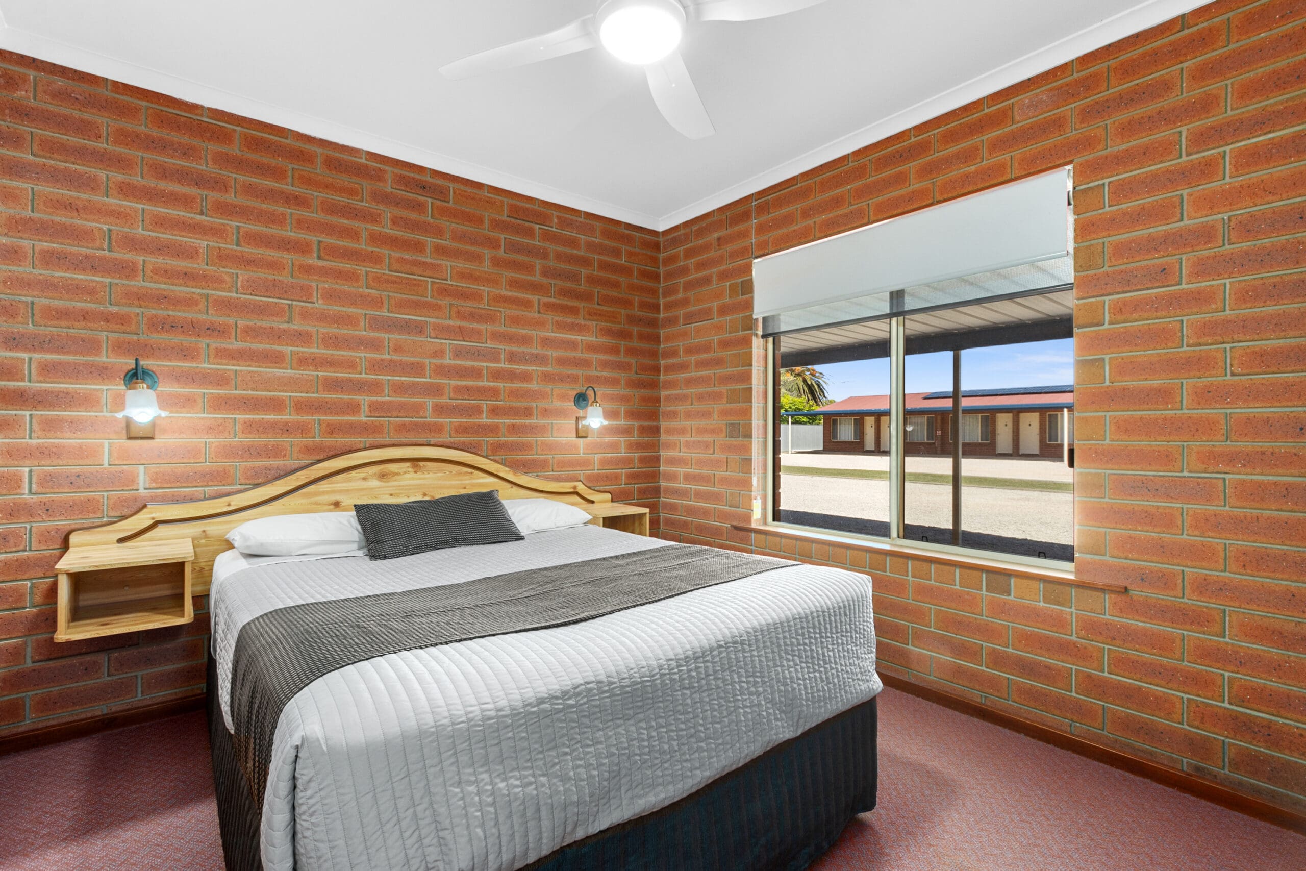 Queen Room, with queen sized bed.